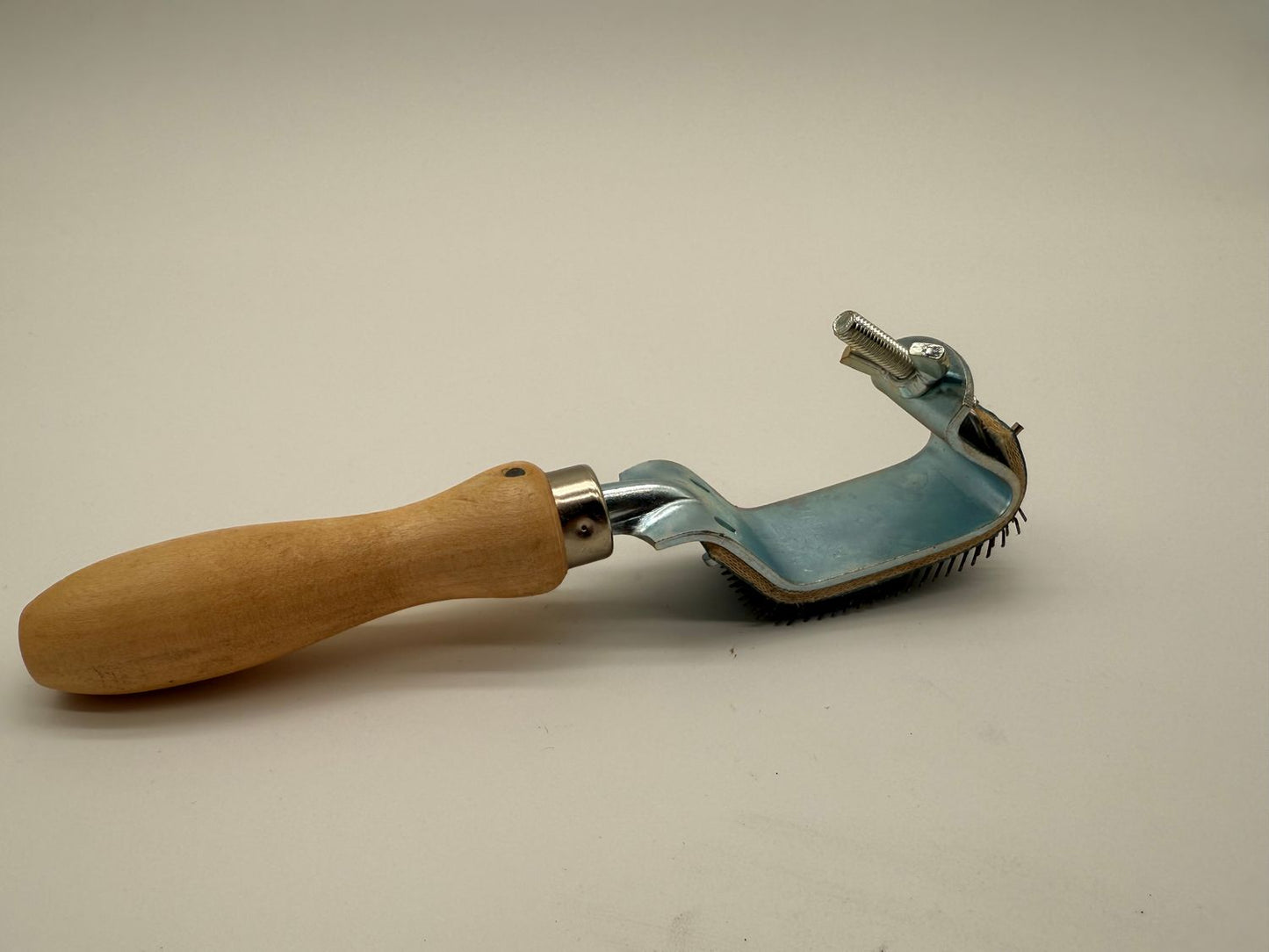 Scratch Brush with Pad.