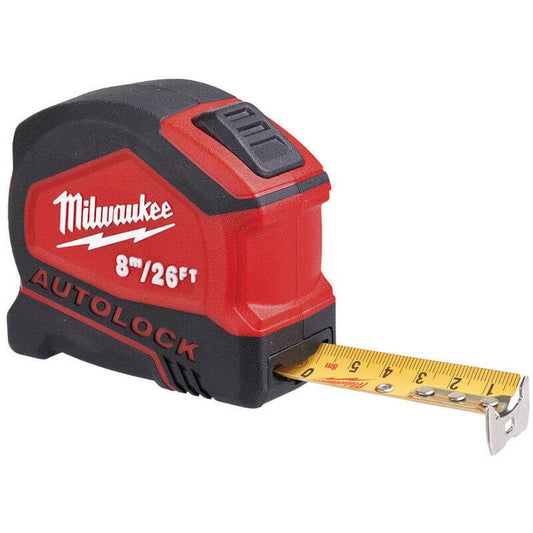 MILWAUKEE 8M / 26FT AUTOLOCK TAPE MEASURE