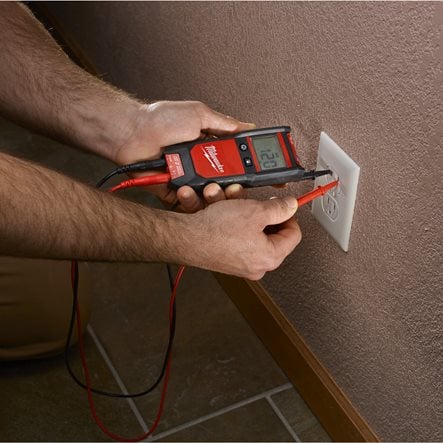 Milwaukee 2212-20 Auto Voltage / Continuity Tester