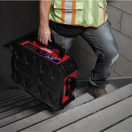 Milwaukee M18™ PACKOUT™ RADIO CHARGER